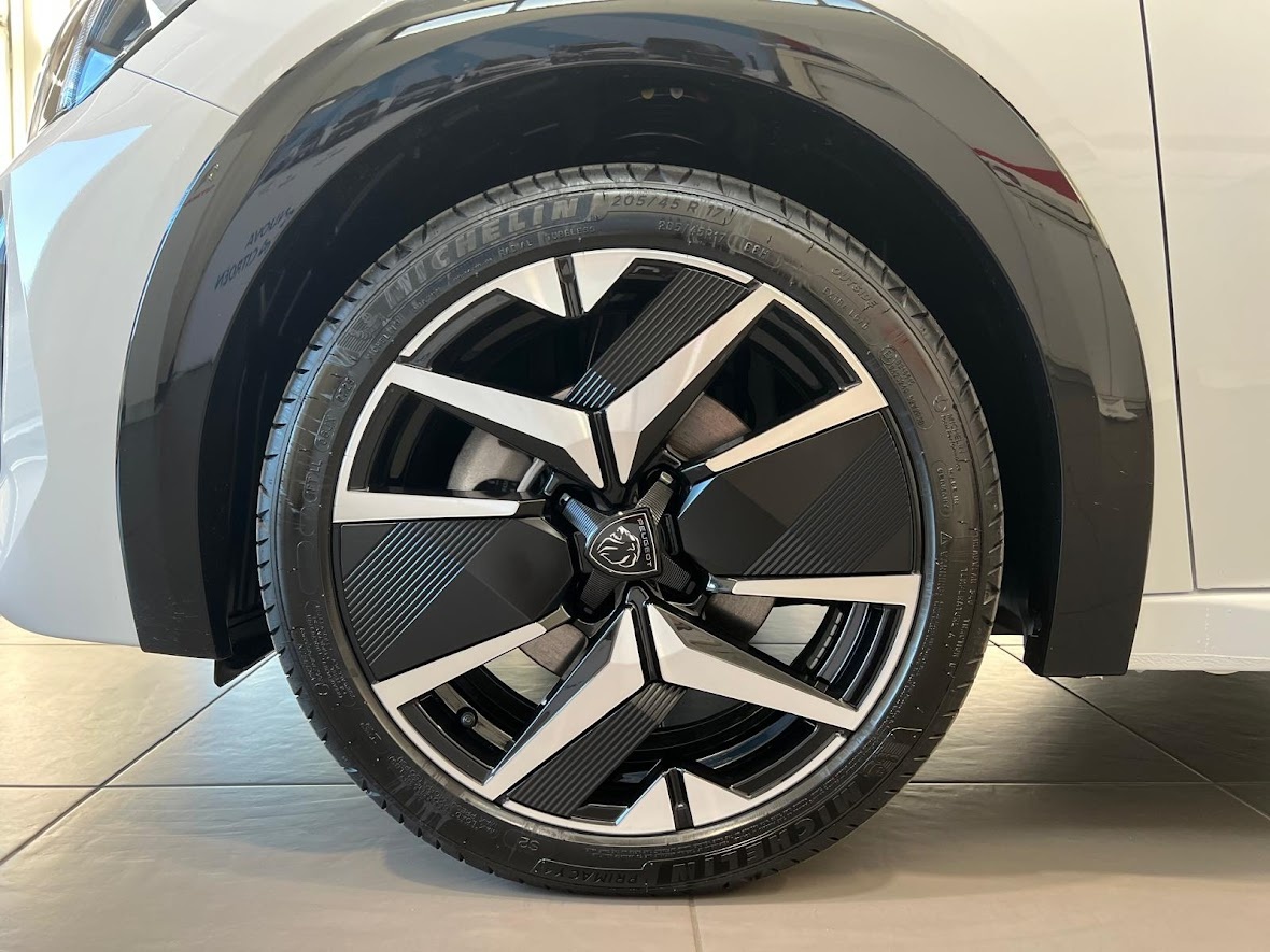 PEUGEOT 208 5P – GT Hybrid 100 E-DCS6 Ibrido benzina Aziendale - 15