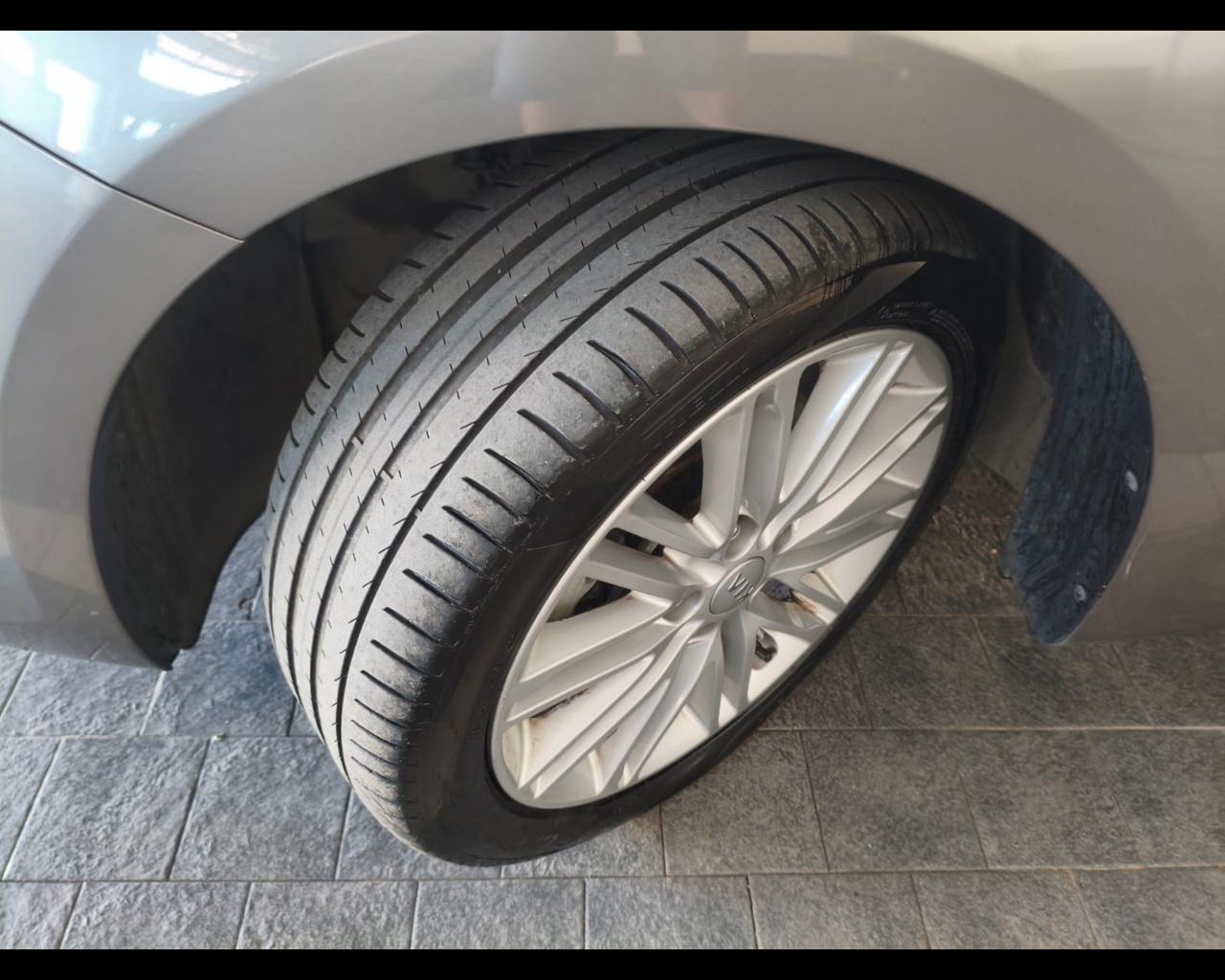Foto KIA Carens 1.7 crdi Class Techno Pack 115cv 7p.ti