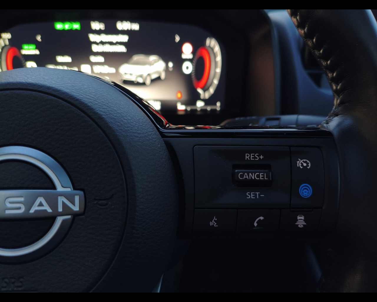 Foto NISSAN Qashqai 1.5 e-power Tekna+ 2wd