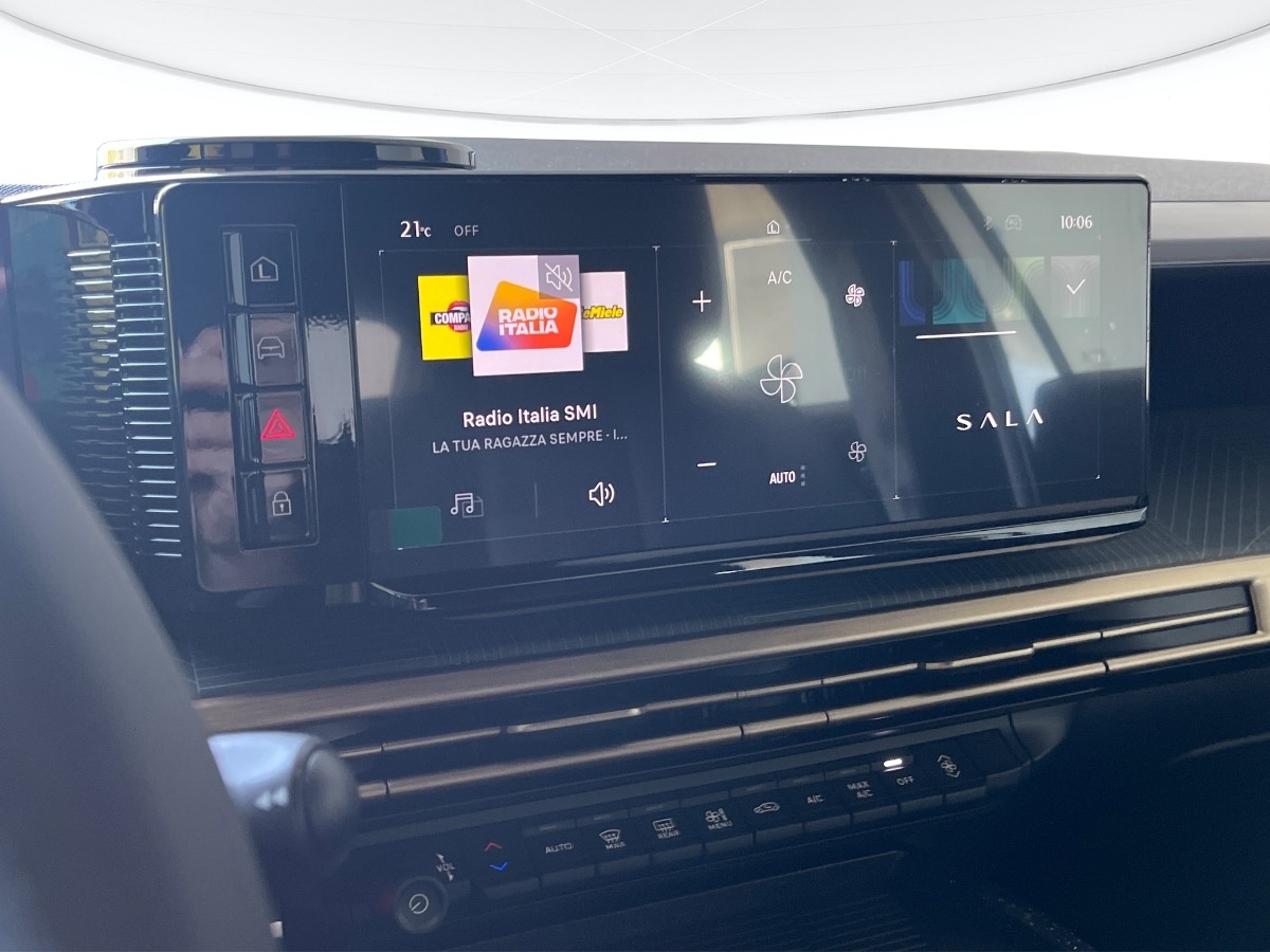 Lancia Ypsilon 2024 Nuovo Ibrido benzina Ypsilon 2024 Verona