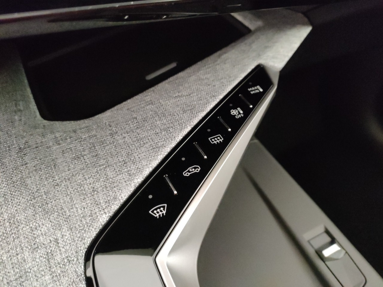 Peugeot 3008 Nuovo Ibrido benzina 3008 Porto Mantovano