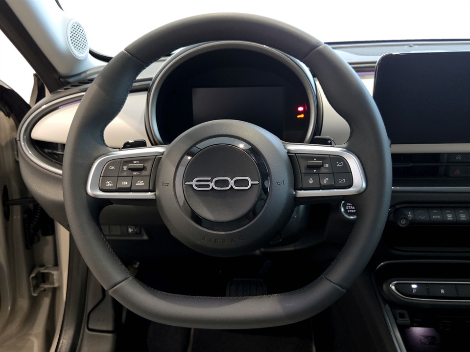 FIAT 600 1.2 hybrid La Prima 110cv auto Ibrida usato - 11