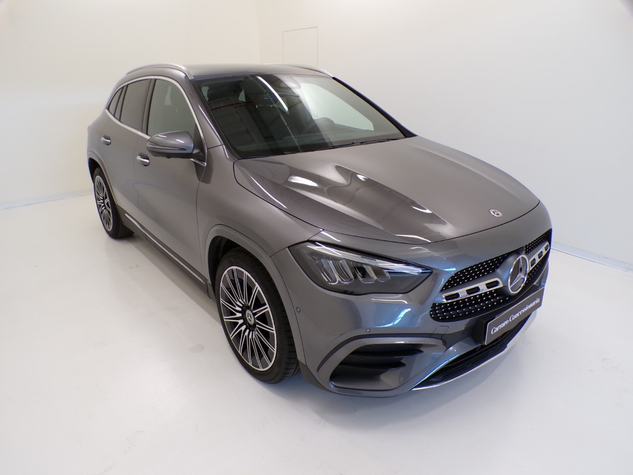 Mercedes  GLA 200 D AMG Line Advanced Plus 8G-DCT - 3