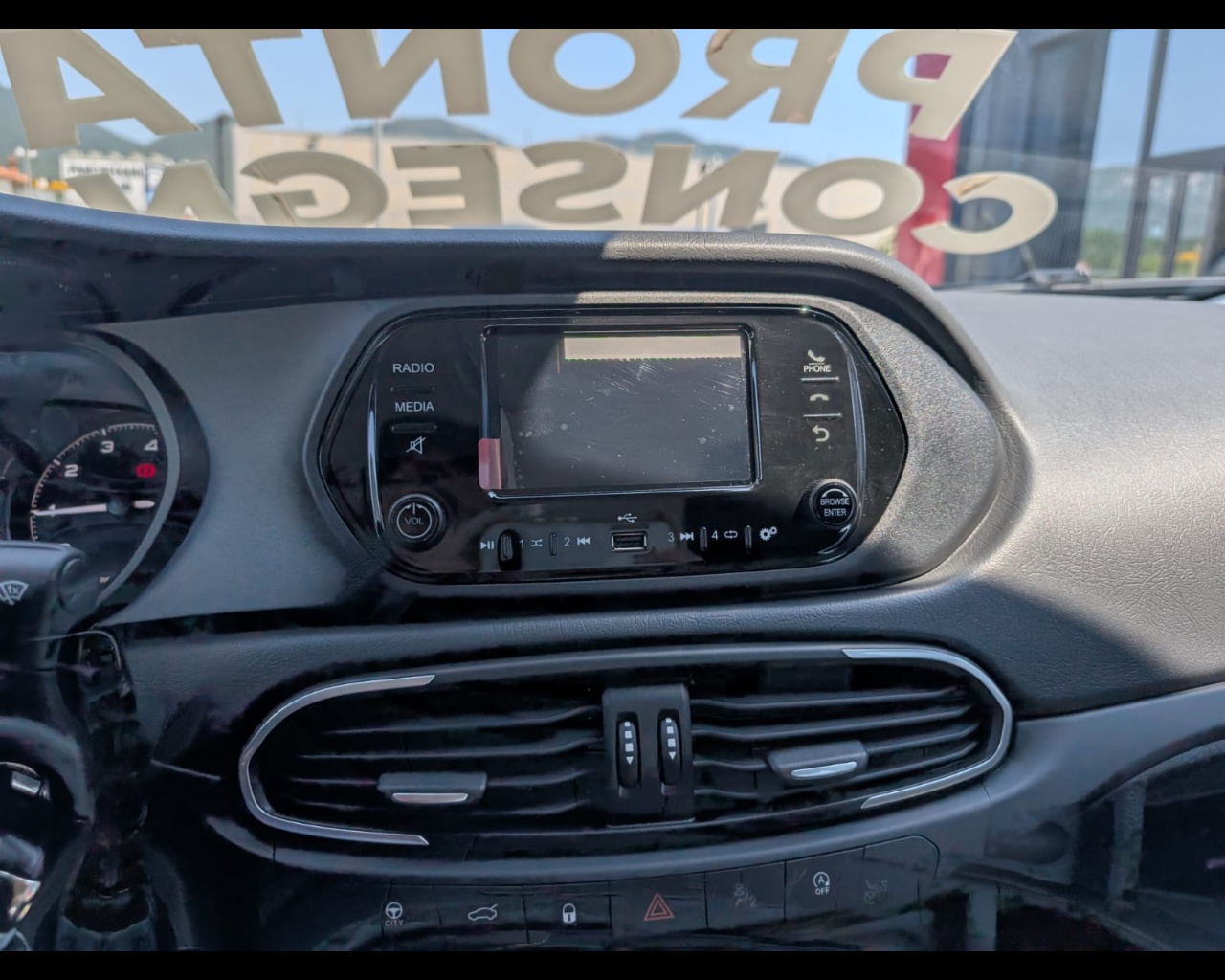 Foto FIAT TIPO SEDAN 1,6 130 CV 