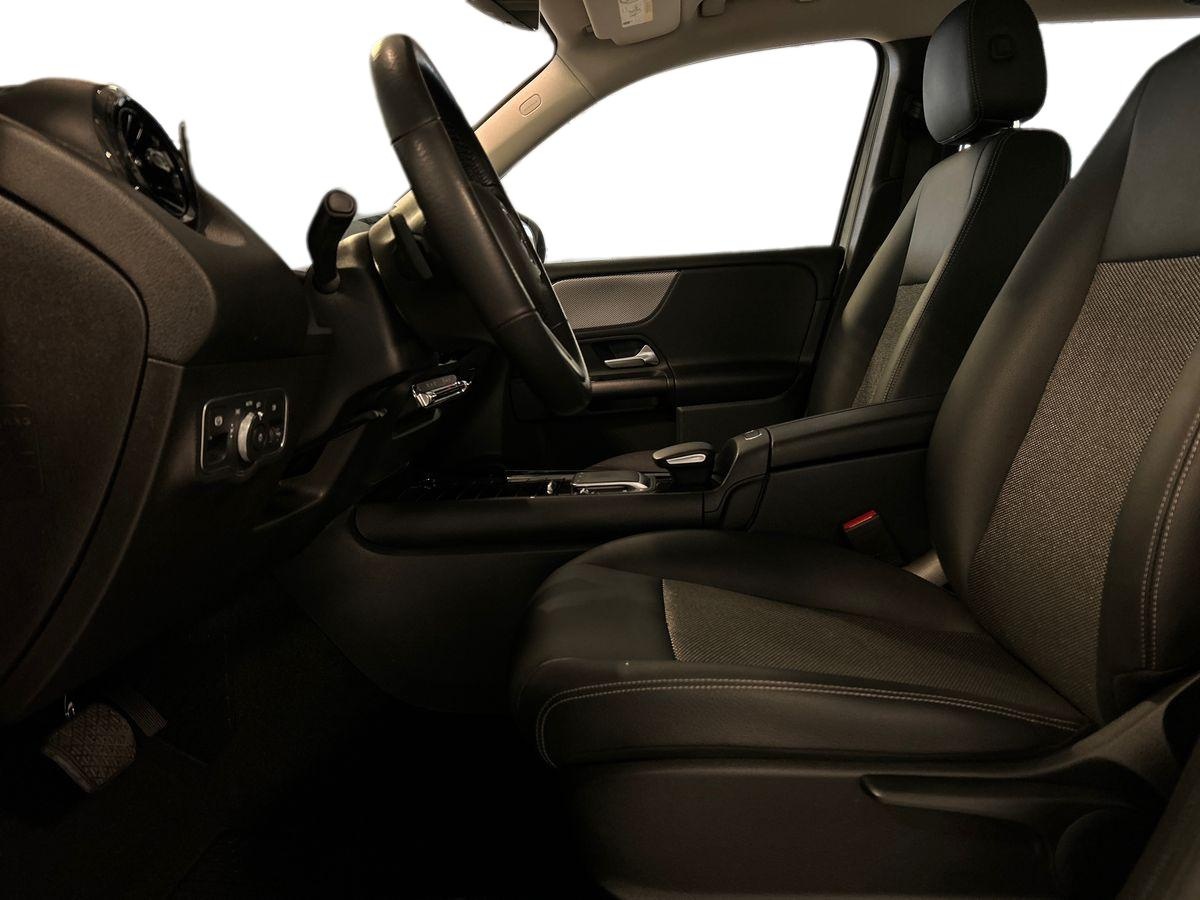 Mercedes GLB GLB 200 D Business 8G-DCT - 10
