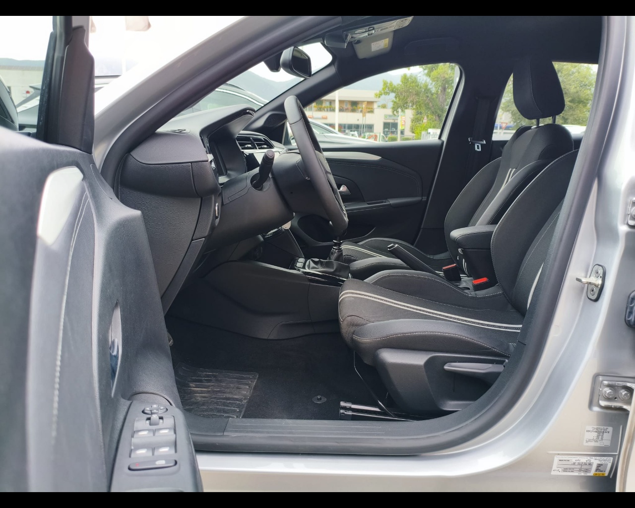 Foto OPEL Corsa 1.2 GS s&s 100cv