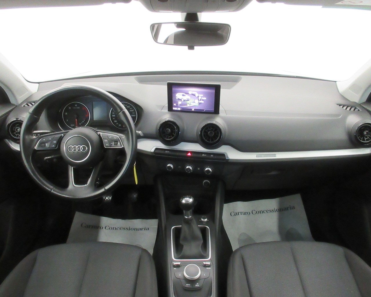 Audi Q2 1.6 tdi Business - 14