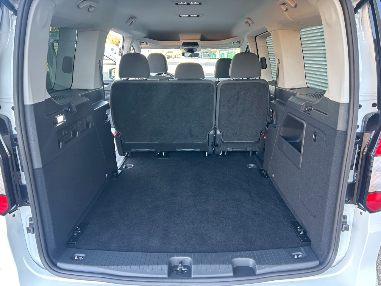 Ford Tourneo Connect III Gran Tourneo Connect V761 2.0 ecoblue 122cv Active auto - 16