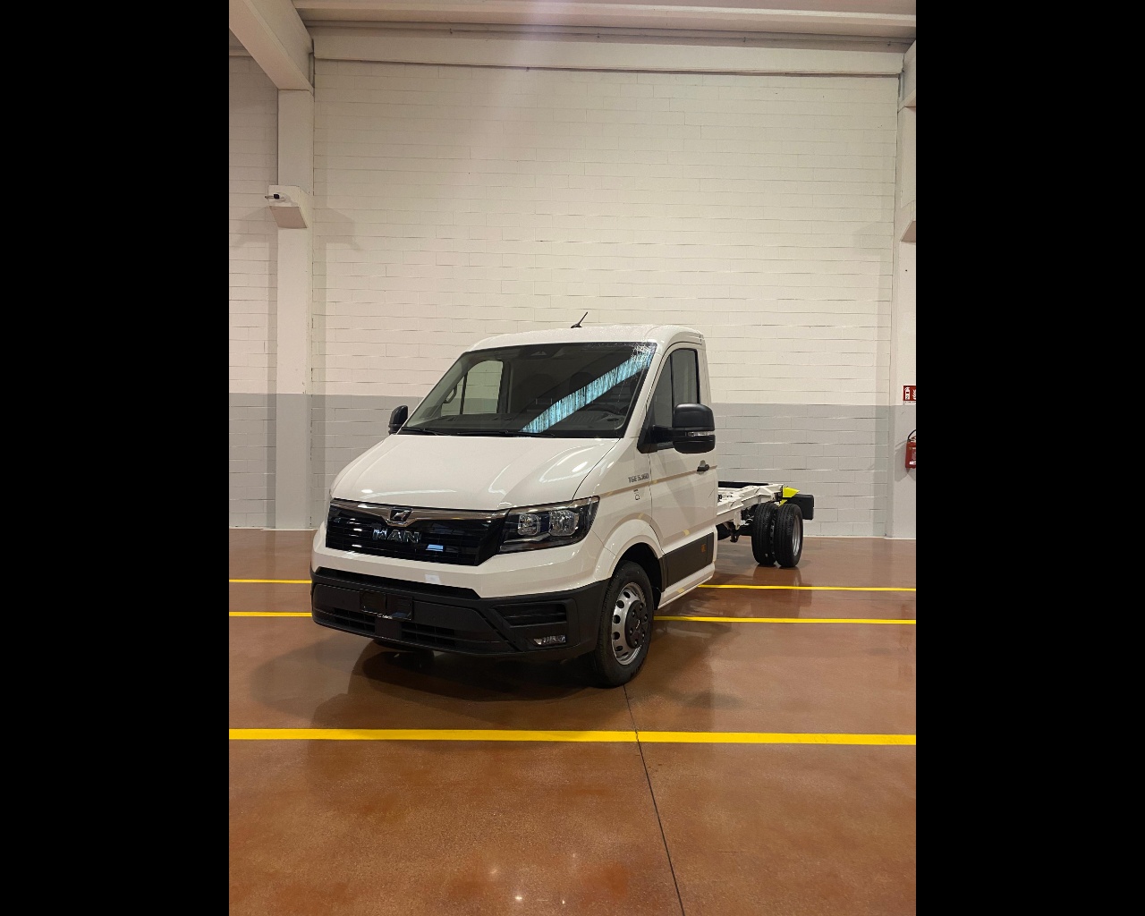 MAN TGE 5.160 TELAIO CAB SINGOLA P. 4490 MANUALE