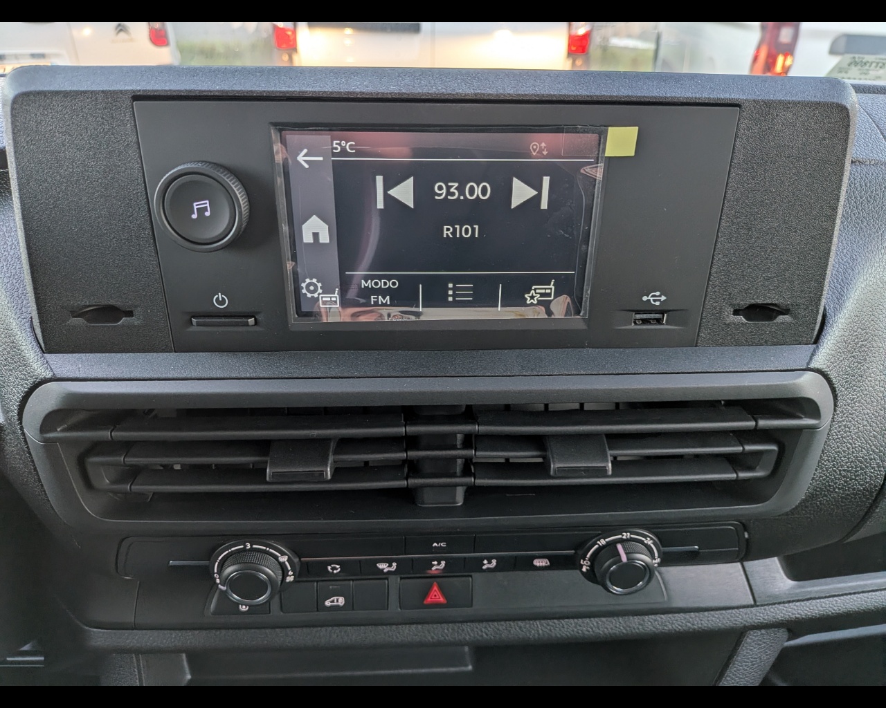 Foto CITROEN Jumpy XL - 2.0 BlueHDi 140 S&S EAT8