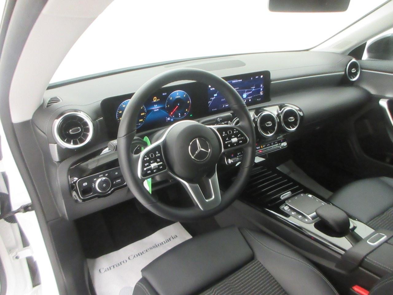 Mercedes CLA Shooting Brake CLA Shooting Brake 180 D Sport 8G-DCT - 9