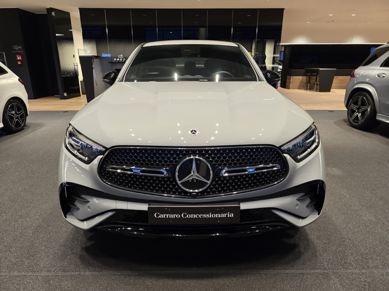 Mercedes GLC Coupé GLC 300 de 4Matic Plug-in hybrid Coupe AMG Line ADVANCED TECH - 2