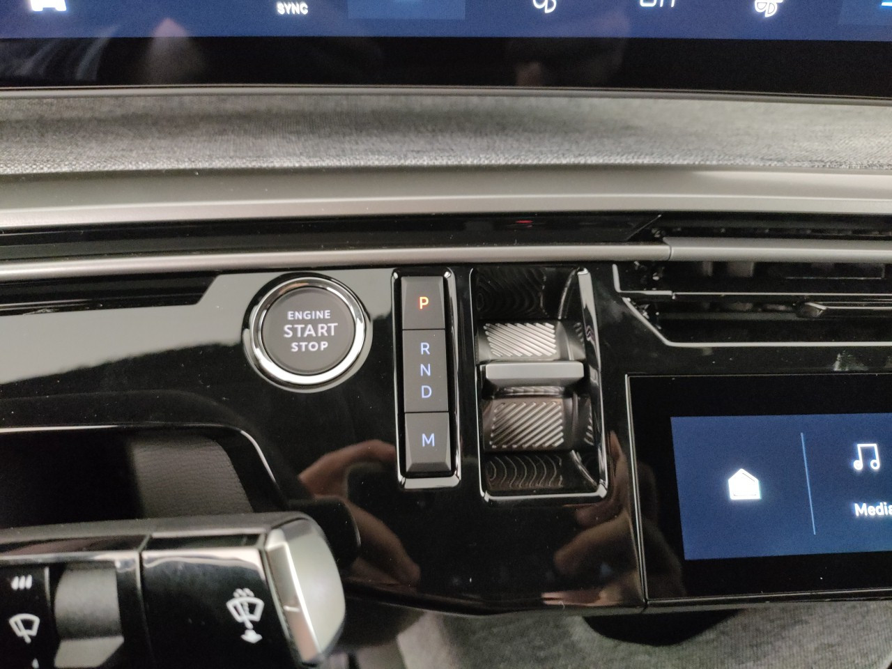 Peugeot 3008 Nuovo Ibrido benzina 3008 Carpi