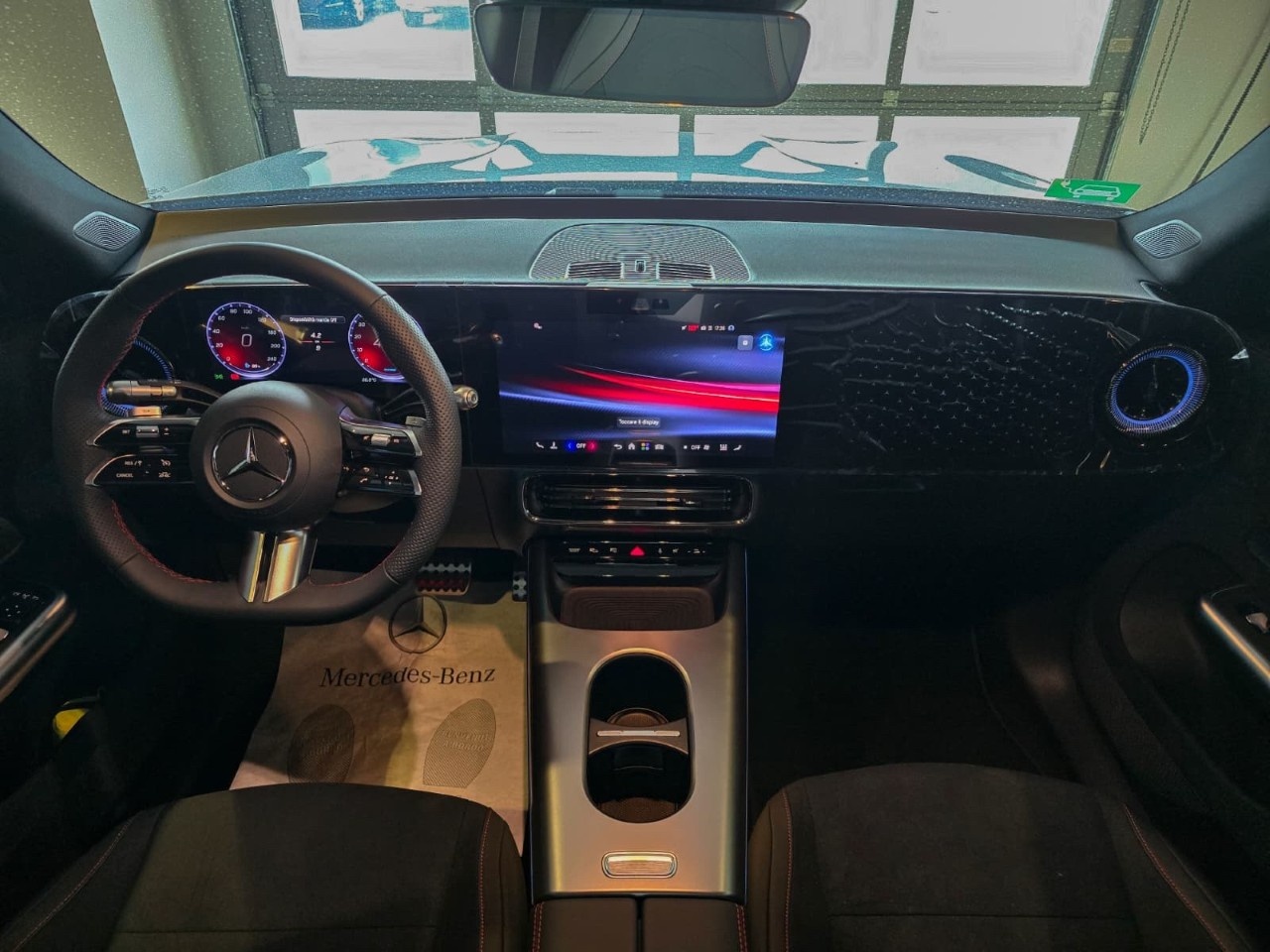 Mercedes GLB Elettrica GLB 250+ con tecnologia EQ Advanced Plus - 9