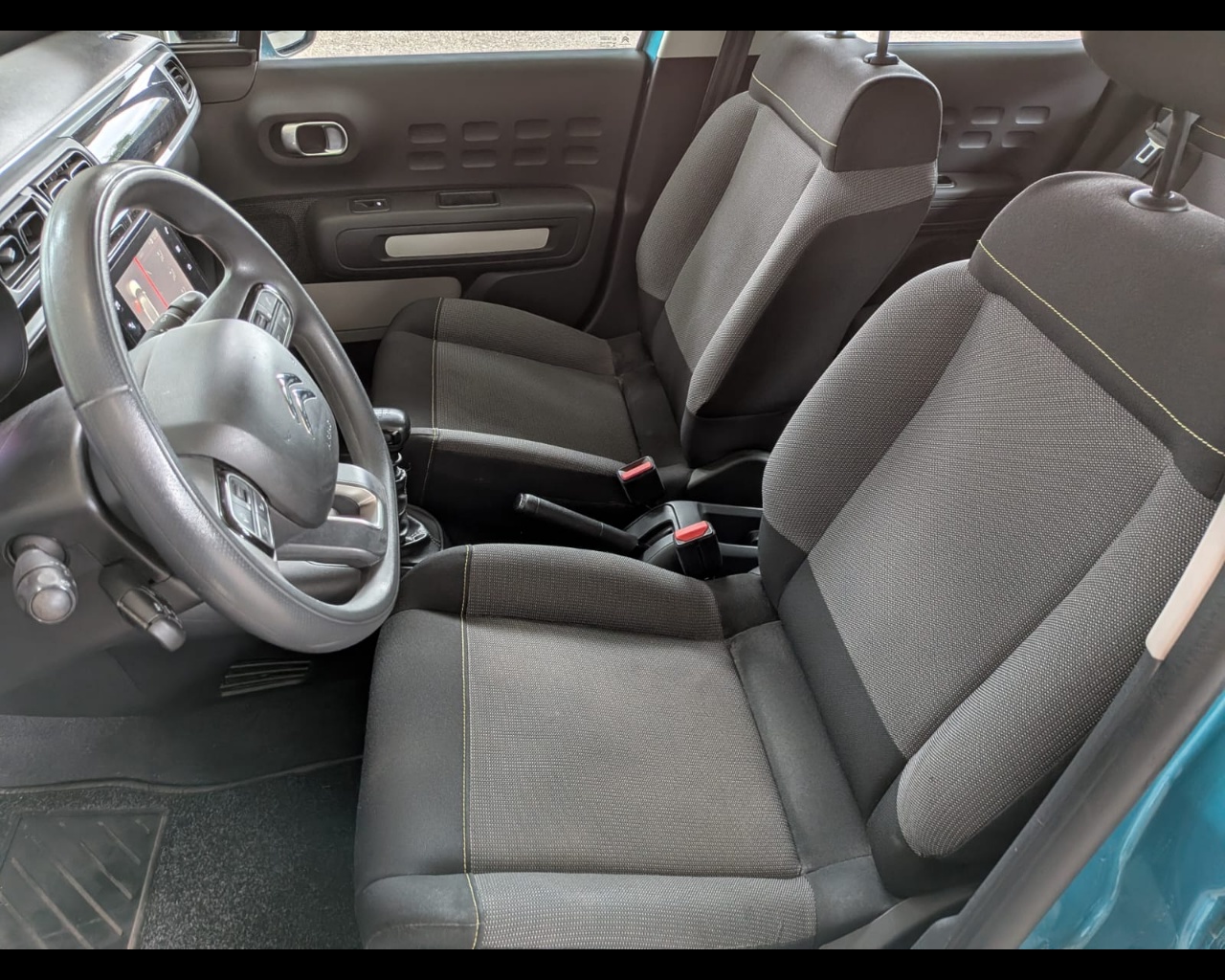 Foto CITROEN C3 1.5 bluehdi Feel Pack s&s 100cv 6m