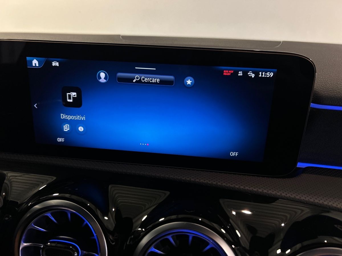 Mercedes-AMG Classe A 35 AMG Premium Plus AMG Line 4Matic 7G-DCT - 12