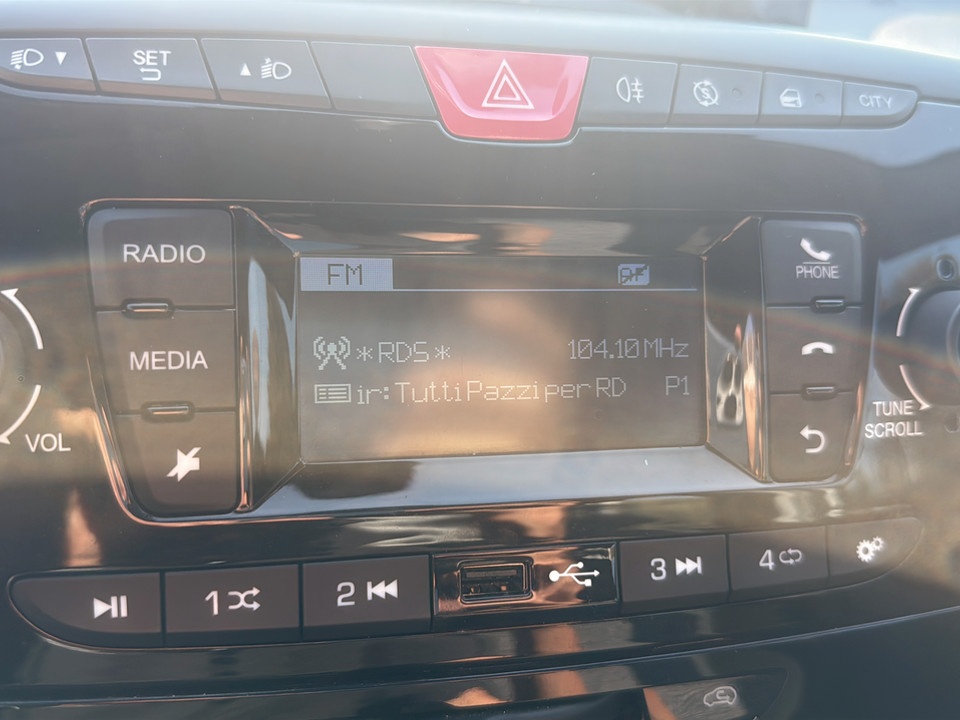 LANCIA Ypsilon 1.0 firefly hybrid Silver s&s 70cv Ibrida usato - 9