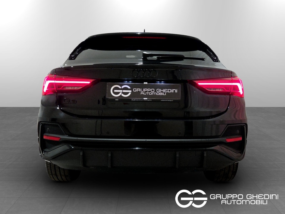AUDI Q3 Sportback 35 2.0 tdi s-tronic Diesel usato - 4