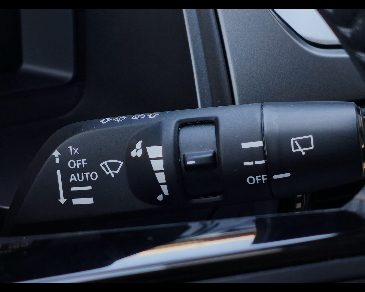 Foto NISSAN Qashqai 1.5 e-power N-Connecta 2wd