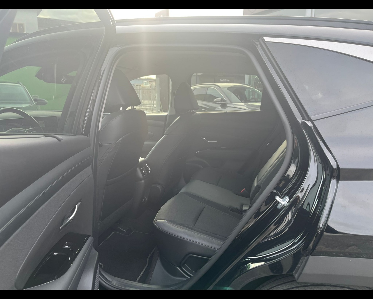 Foto HYUNDAI TUCSON PE 1.6 PHEV AT 2WD EXELLENCE+(C)