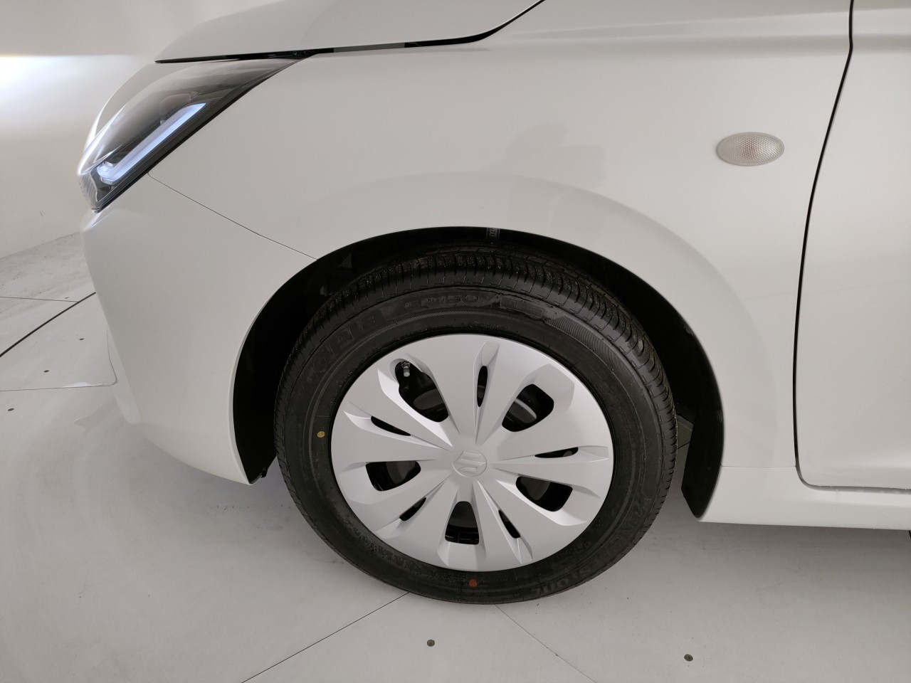 Suzuki Swift Nuovo Ibrido benzina Swift Porto Mantovano