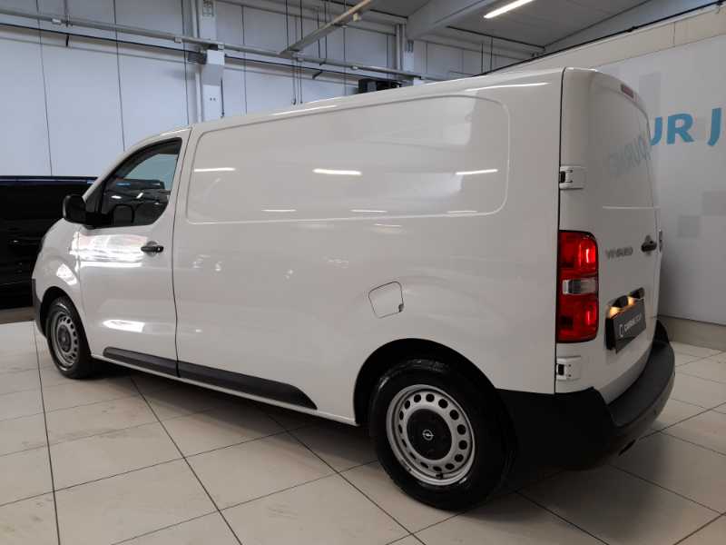 Vivaro Iii 2024 - Vivaro M 1.5 Diesel 120cv S&s