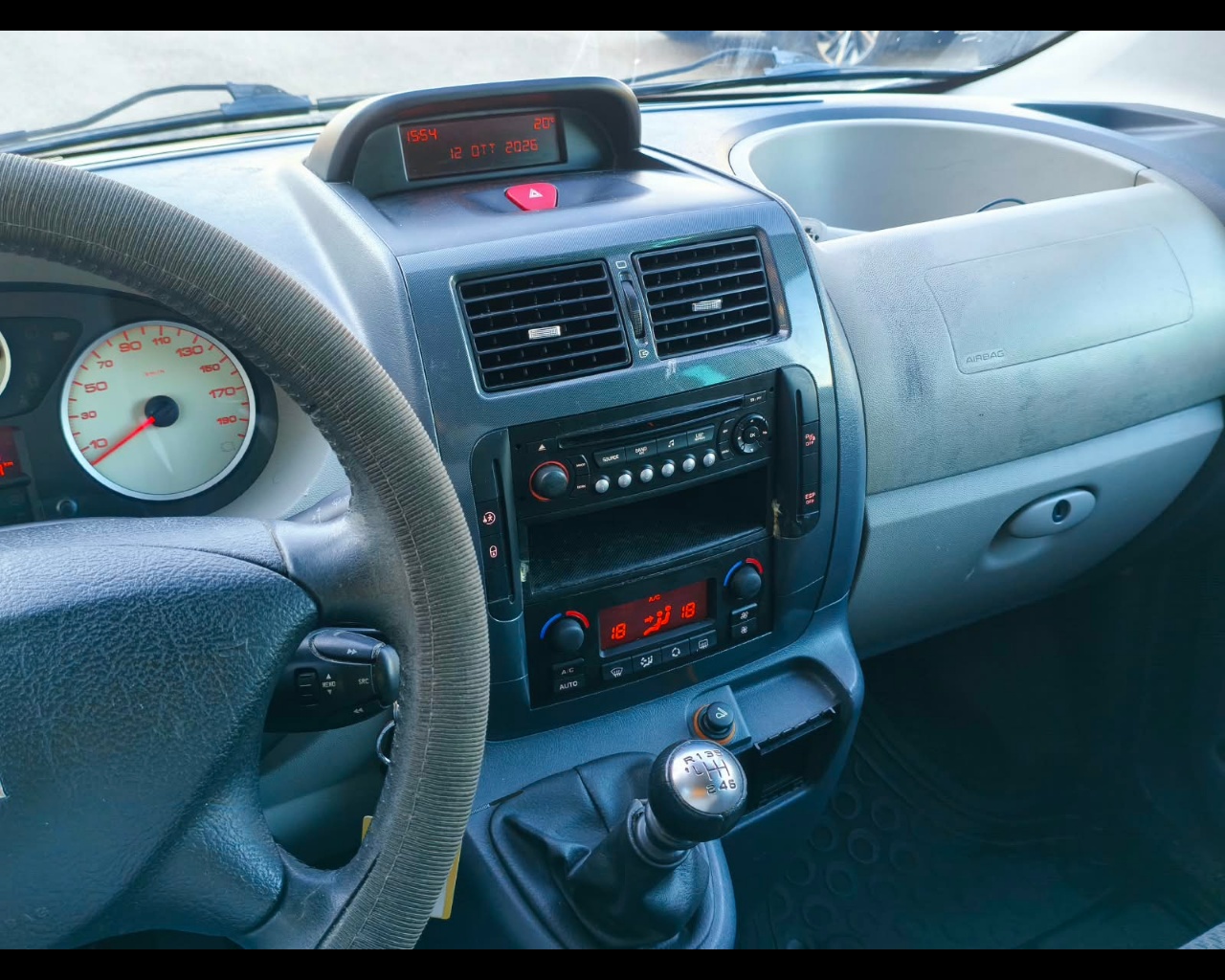 Foto PEUGEOT expert 2.0 hdi 120cv L2 tepee conf. 9p