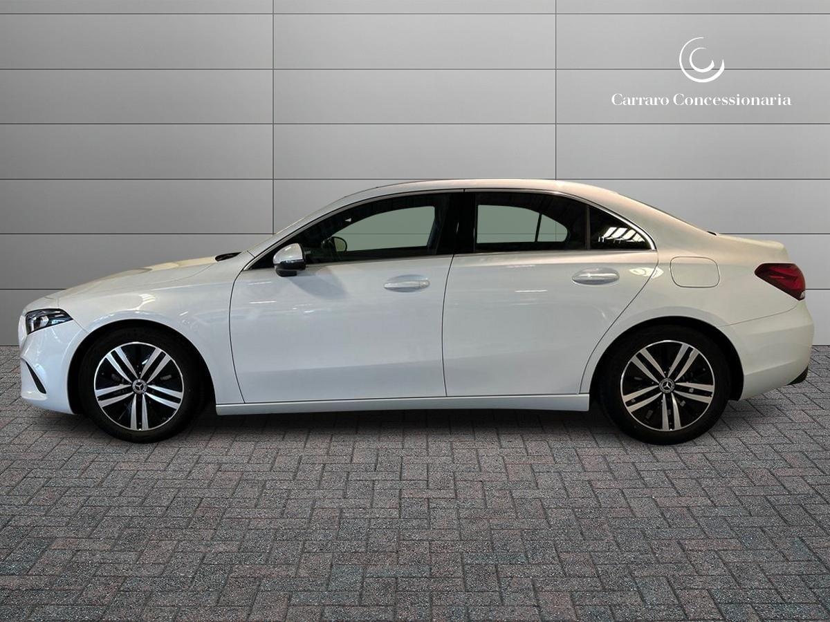 Mercedes Classe A Berlina Classe A Sedan 200 D Sport 4Matic 8G-DCT - 6