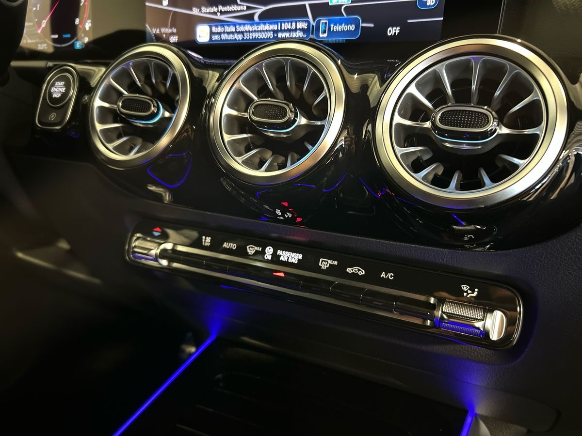 Mercedes-AMG GLA AMG GLA AMG 35 AMG Line Premium 4Matic 8G-DCT - 14