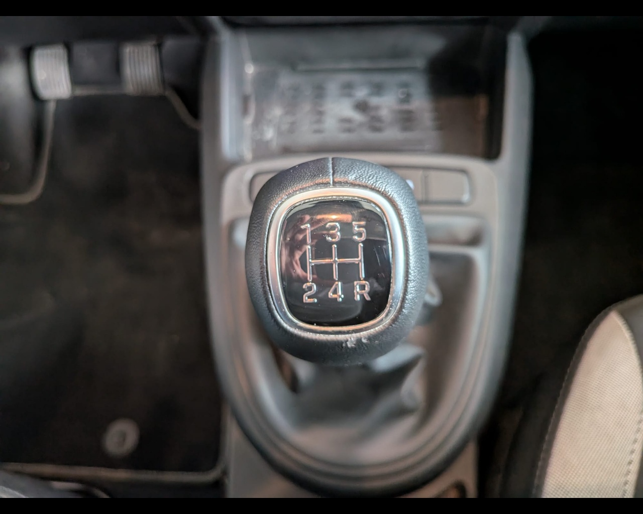 Foto HYUNDAI i10 1.0 mpi Prime