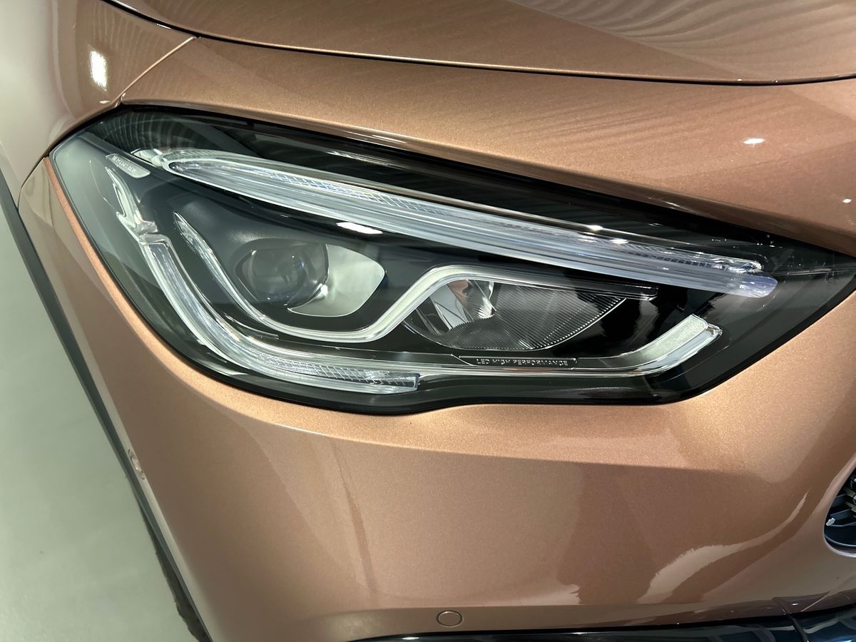 Mercedes GLA GLA 250 e Plug in hybrid (e EQ-POWER) Premium Speedshift DCT AMG 8G - 7