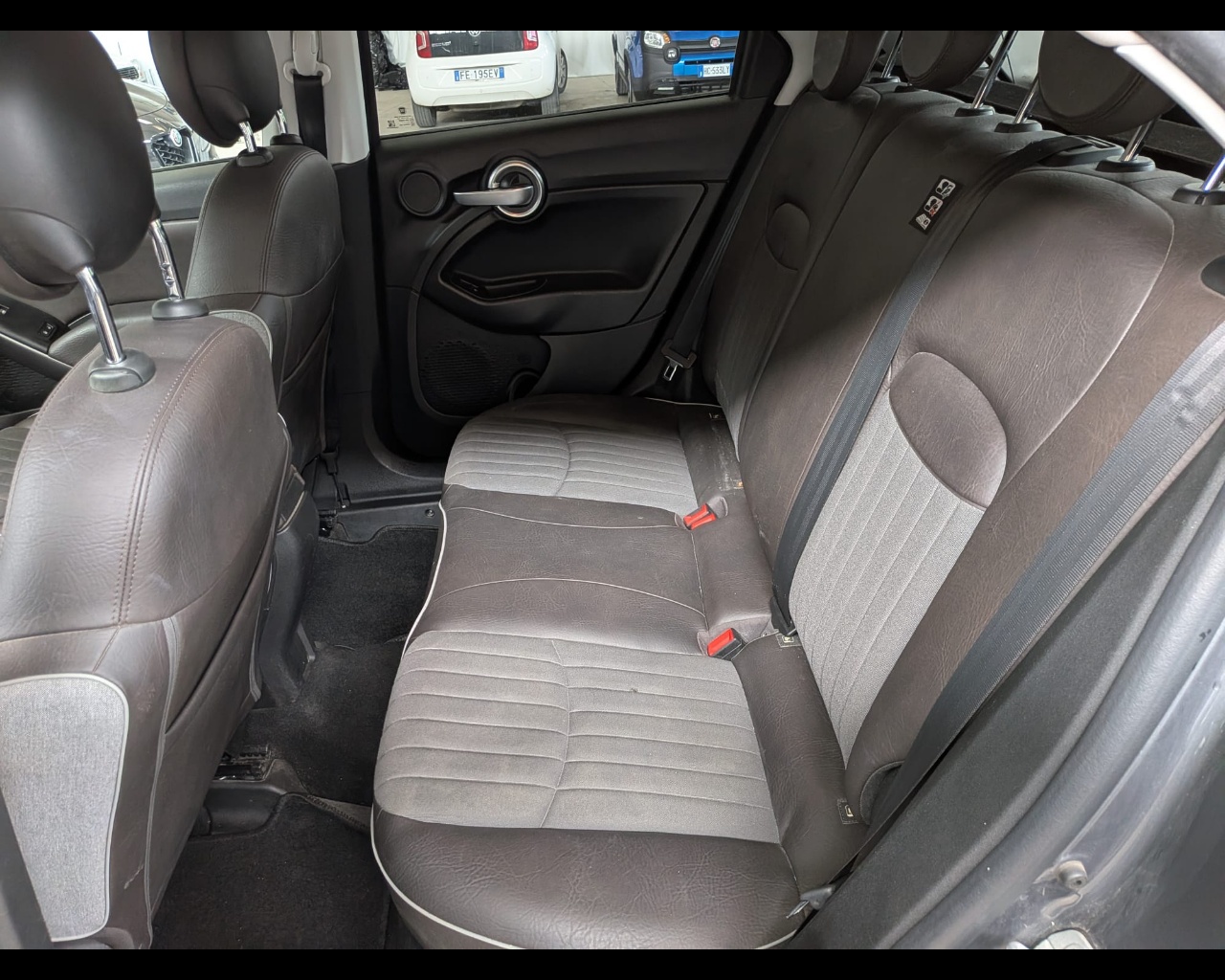 Foto FIAT 500X 1.6 mjt Lounge 4x2 120cv