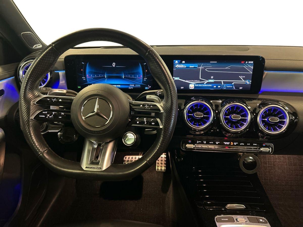 Mercedes-AMG Classe A AMG Classe A 35 AMG Premium Plus AMG Line 4Matic 7G-DCT - 11