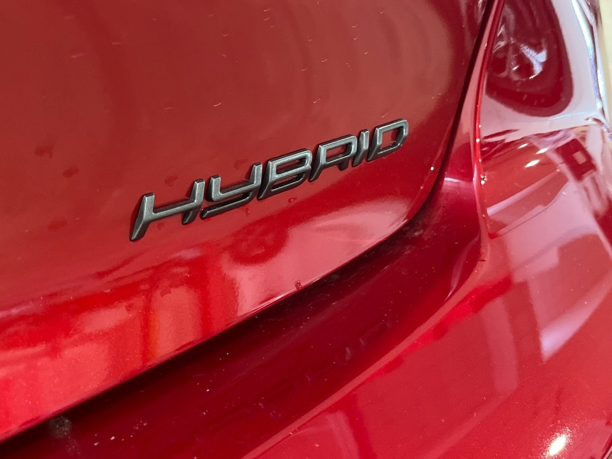 Peugeot 208 Nuovo Ibrido benzina 208 Verona