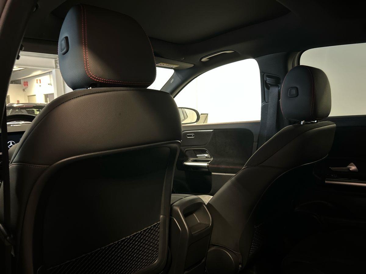 Mercedes  GLA 200 D AMG Line Advanced Plus 8G-DCT - 18