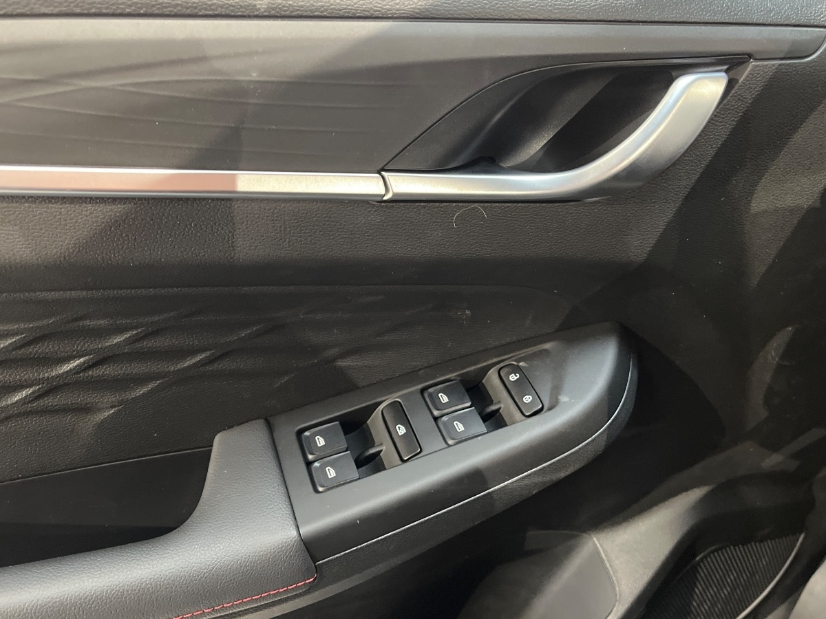 Emc Quattro Nuovo Benzina Quattro Verona