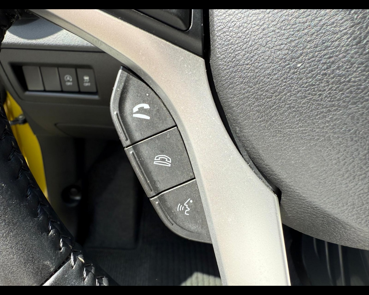Foto SUZUKI Ignis 1.2h Easy Top 4wd allgrip