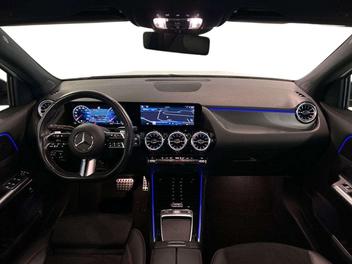 Mercedes  GLA 180 D AMG Line Advanced Plus 8G-DCT - 9
