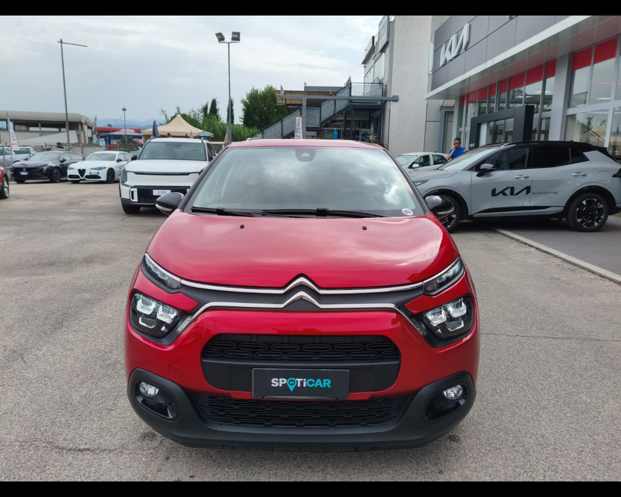 Foto CITROEN C3 1.2 puretech Max s&s 110cv