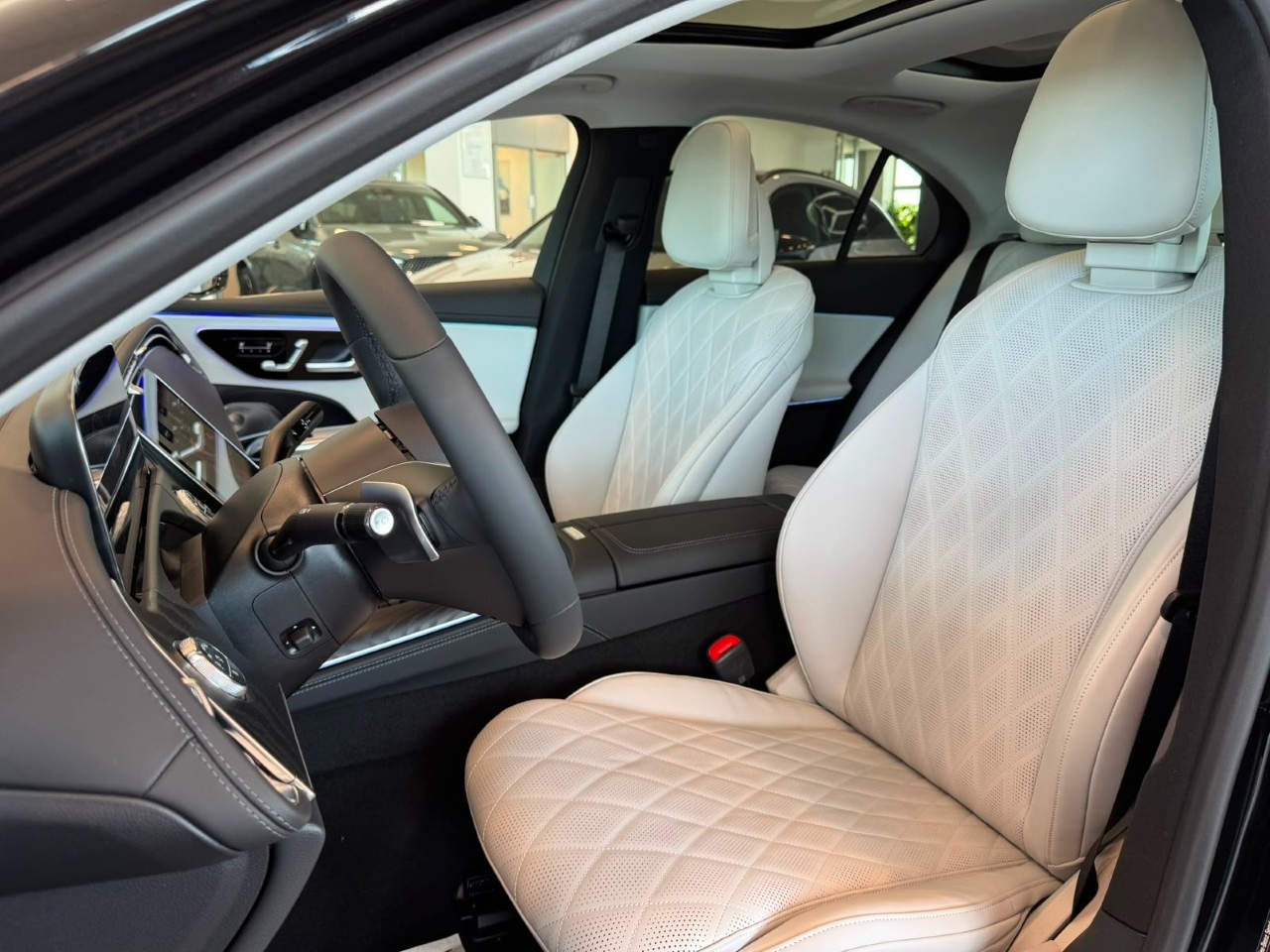 Mercedes Classe E Berlina Classe E 300 de 4Matic EXCLUSIVE PREMIUM - 12