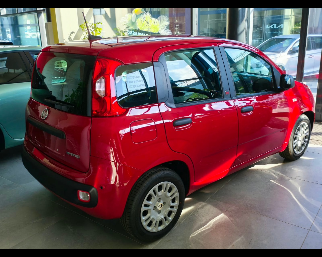 Foto FIAT Pandina 1.0 65cv Hybrid Icon