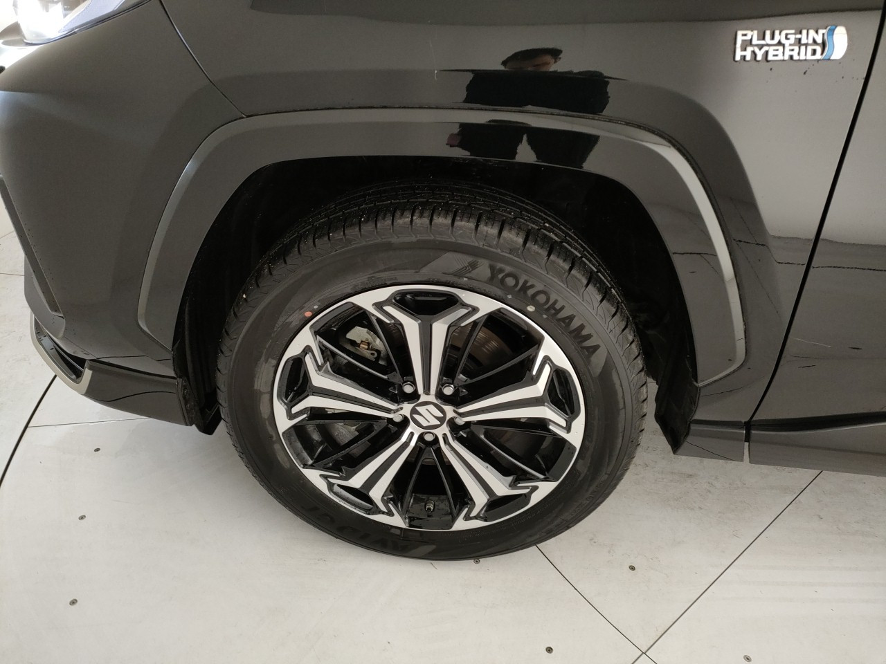 Suzuki Across Nuovo Ibrido benzina Across Porto Mantovano