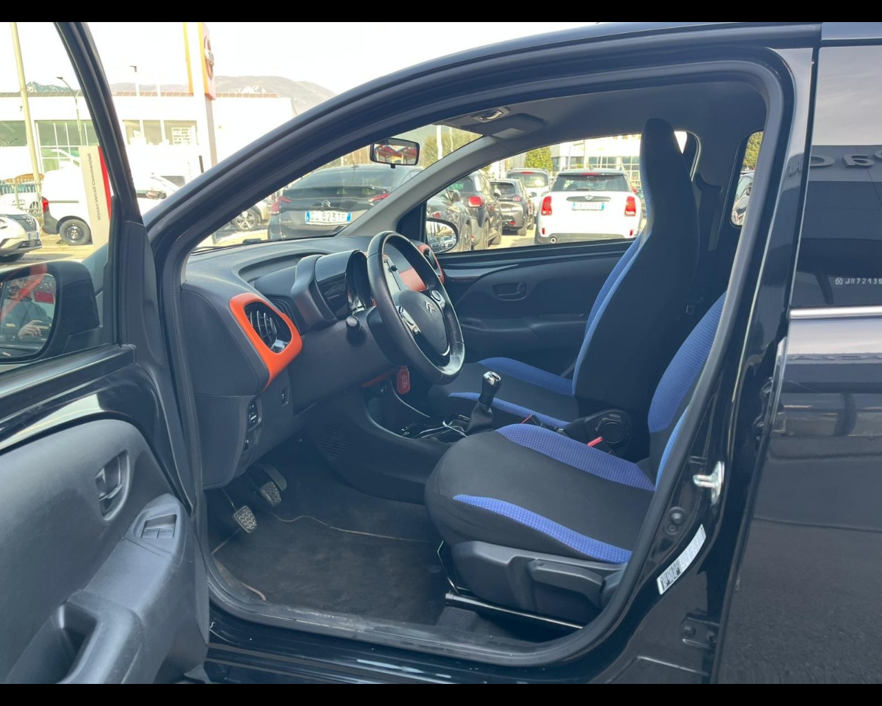 Foto CITROEN C1 5p 1.0 vti Urban Ride 72cv