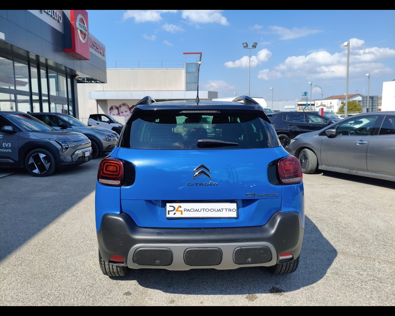 Foto CITROEN C3 Aircross 1.5 bluehdi Shine Pack s&s 110cv