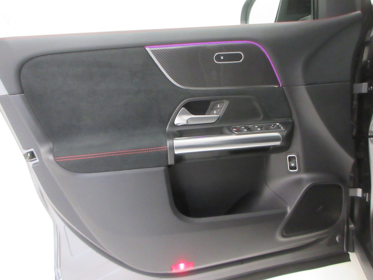 Mercedes GLA GLA 200 D Premium 4Matic 8G-DCT - 12