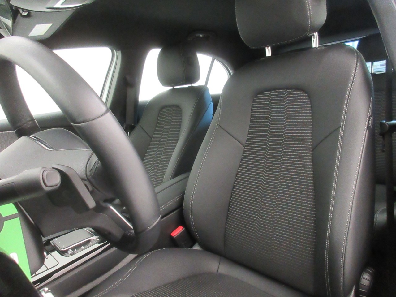 Mercedes Classe A Classe A 180 D Sport 8G-DCT - 12