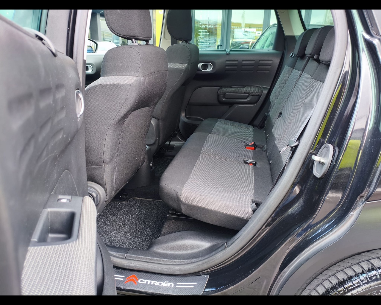 Foto CITROEN C3 Aircross 1.2 puretech Shine s&s 130cv