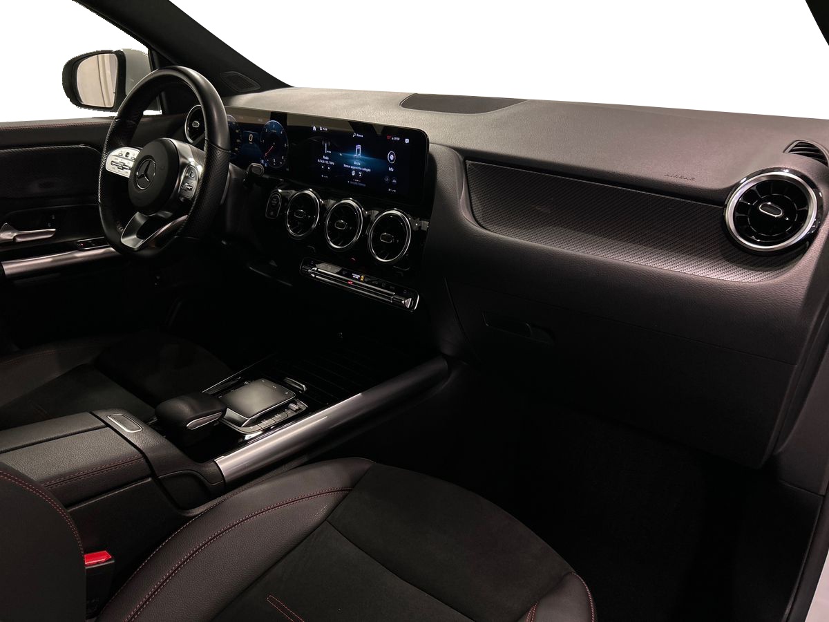 Mercedes GLA GLA 200 D Premium 4Matic 8G-DCT - 15