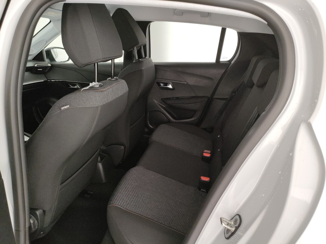 Peugeot 208 Nuovo Ibrido benzina 208 Porto Mantovano