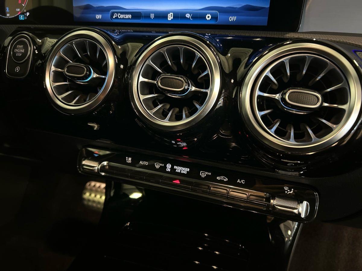 Mercedes  Classe A 200 D AMG Line Advanced Plus Speedshift DCT AMG 8G - 13